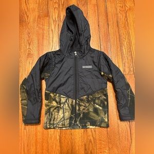 Camo Columbia size 4t jacket